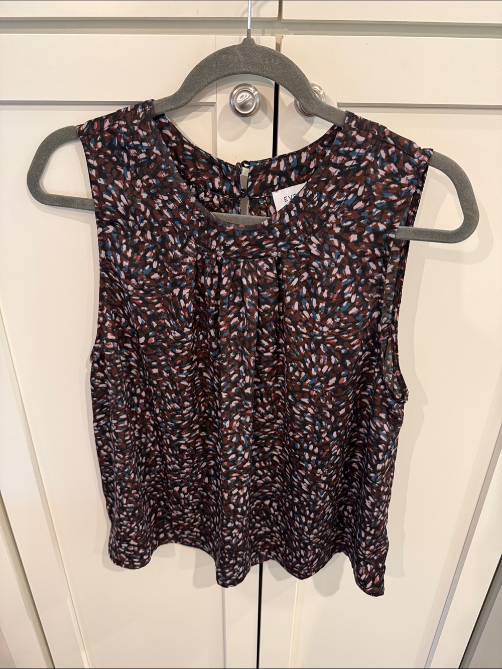 EUC Evereve Black/Pink/Teal Patterned Sleeveless Top - Size Large